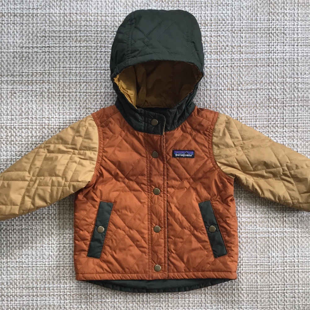 Patagonia Reversible Jacket - Picture 2 of 12